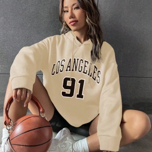 Harajuka Sokakt Yazılı Grafik Sweat Bej