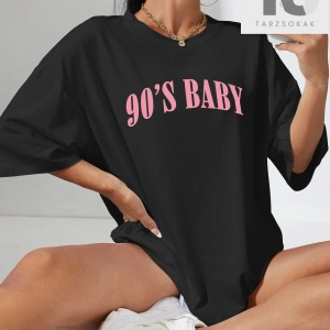 Harf Grafikli Düşük Omuzlu Tişört