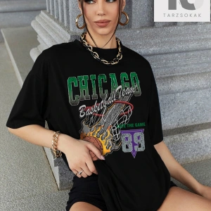 Harf Grafikli Düşük Omuzlu Tişört