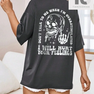 Harf Grafikli Düşük Omuzlu Tişört