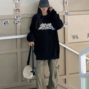 Harfli Grafik Düşük Sweat Siyah