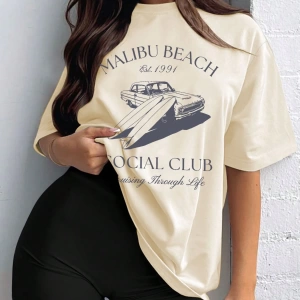 Harfli Grafik Kontrast Raglan Kollu Tişört