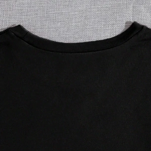 Harfli Grafik Kontrast Raglan Kollu Tişört