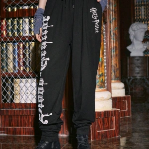 Harry Potter | Letter Graphic Drawstring Waist 4 Mevsim Eşofman