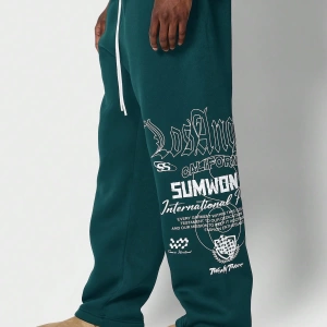 International Premium Drop Crotch Jogger Eşofman Altı Sokak Stili Tipografi Bas