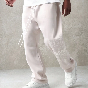International Premium Drop Crotch Jogger Eşofman Altı Sokak Stili Tipografi Bas