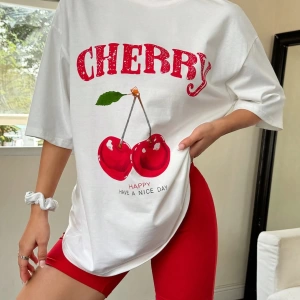 Kadın 2Lİ TAKIM OVERSİZE Trend T-shirt Şort Model 4917