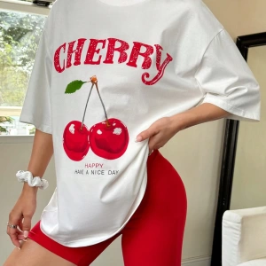 Kadın 2Lİ TAKIM OVERSİZE Trend T-shirt Şort Model 4917
