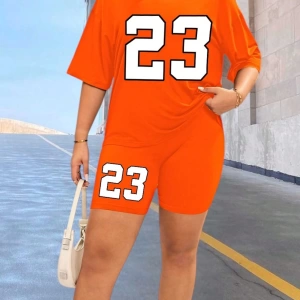 Kadın 2Lİ TAKIM OVERSİZE Trend T-shirt Şort Model 4922