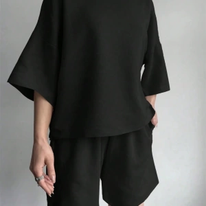 Kadın 2Lİ TAKIM OVERSİZE Trend T-shirt Şort Model 4923
