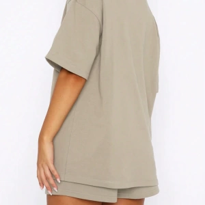 Kadın 2Lİ TAKIM OVERSİZE Trend T-shirt Şort Model 4931