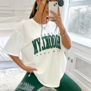 Kadın 2Lİ TAKIM OVERSİZE Trend T-shirt Şort Model 4948