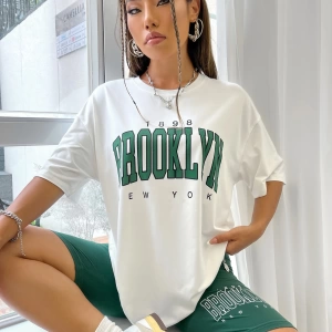 Kadın 2Lİ TAKIM OVERSİZE Trend T-shirt Şort Model 4948