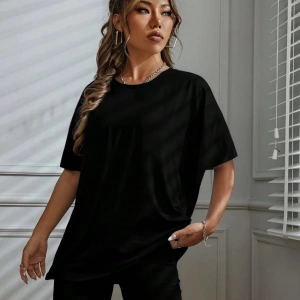 Kadın 2Lİ TAKIM OVERSİZE Trend T-shirt Şort Model 4962