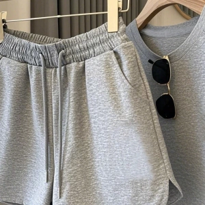 Kadın 2Lİ TAKIM OVERSİZE Trend T-shirt Şort Model 4963