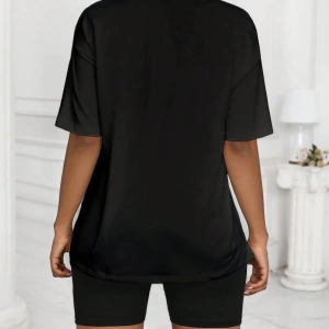 Kadın 2Lİ TAKIM OVERSİZE Trend T-shirt Şort Model 4970