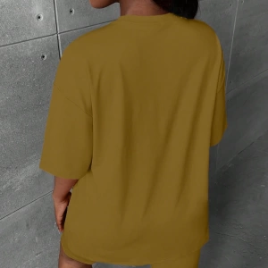 Kadın 2Lİ TAKIM OVERSİZE Trend T-shirt Şort Model 4976