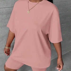 Kadın 2Lİ TAKIM OVERSİZE Trend T-shirt Şort Model 4976