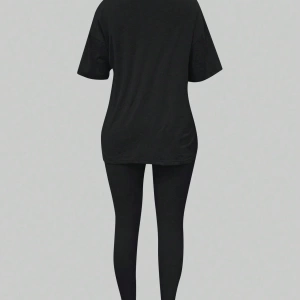 Kadın 2Lİ TAKIM OVERSİZE Trend T-shirt Şort Model 4984