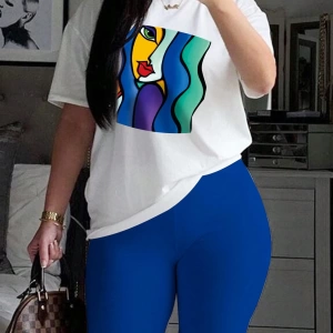 Kadın 2Lİ TAKIM OVERSİZE Trend T-shirt Şort Model 5018