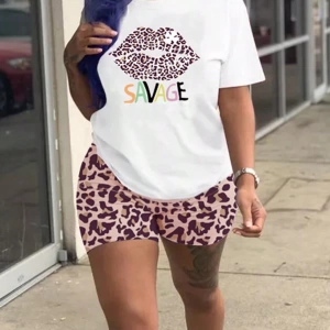 Kadın 2Lİ TAKIM OVERSİZE Trend T-shirt Şort Model 5024