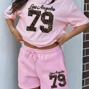Kadın 2Lİ TAKIM OVERSİZE Trend T-shirt Şort Model 5062