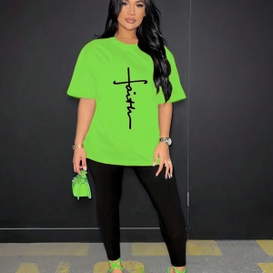 Kadın 2Lİ TAKIM OVERSİZE Trend T-shirt Şort Model 5065