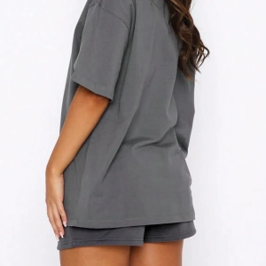 Kadın 2Lİ TAKIM OVERSİZE Trend T-shirt Şort Model 5072