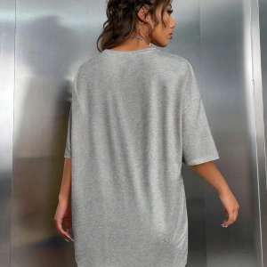 Kadın 2Lİ TAKIM OVERSİZE Trend T-shirt Şort Model 5076