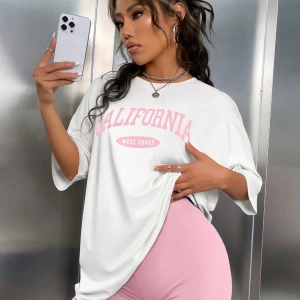 Kadın 2Lİ TAKIM OVERSİZE Trend T-shirt Şort Model 5076