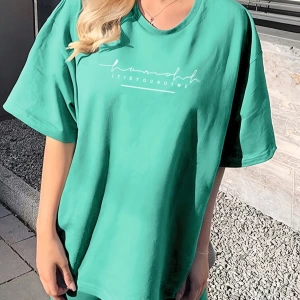 Kadın 2Lİ TAKIM OVERSİZE Trend T-shirt Şort Model 5085