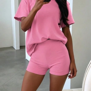 Kadın 2Lİ TAKIM OVERSİZE Trend T-shirt Şort Model 5091