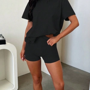 Kadın 2Lİ TAKIM OVERSİZE Trend T-shirt Şort Model 5091