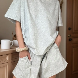 Kadın 2Lİ TAKIM OVERSİZE Trend T-shirt Şort Model 5091