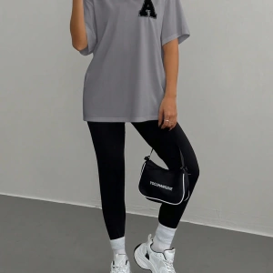 Kadın 2Lİ TAKIM OVERSİZE Trend T-shirt Şort Model 5098