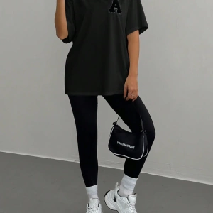 Kadın 2Lİ TAKIM OVERSİZE Trend T-shirt Şort Model 5098