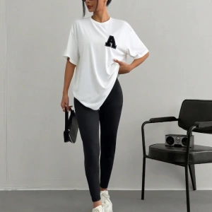 Kadın 2Lİ TAKIM OVERSİZE Trend T-shirt Şort Model 5098