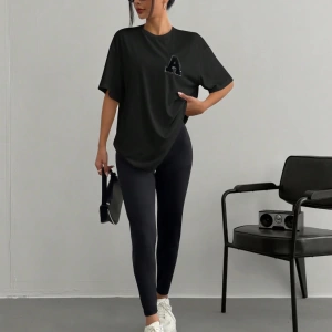 Kadın 2Lİ TAKIM OVERSİZE Trend T-shirt Şort Model 5098