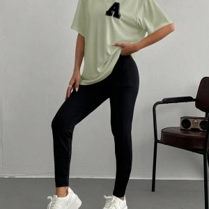 Kadın 2Lİ TAKIM OVERSİZE Trend T-shirt Şort Model 5098