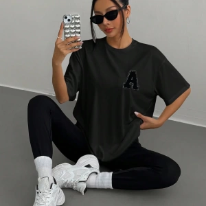 Kadın 2Lİ TAKIM OVERSİZE Trend T-shirt Şort Model 5098