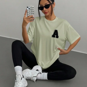 Kadın 2Lİ TAKIM OVERSİZE Trend T-shirt Şort Model 5098