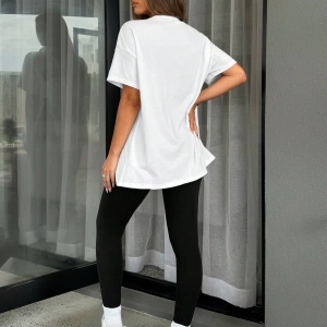 Kadın 2Lİ TAKIM OVERSİZE Trend T-shirt Şort Model 5102