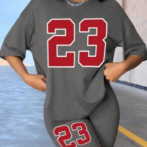 Kadın 2Lİ TAKIM OVERSİZE Trend T-shirt Şort Model 5103