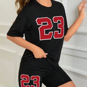 Kadın 2Lİ TAKIM OVERSİZE Trend T-shirt Şort Model 5103