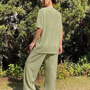 Kadın 2Lİ TAKIM OVERSİZE Trend T-shirt Şort Model 5108