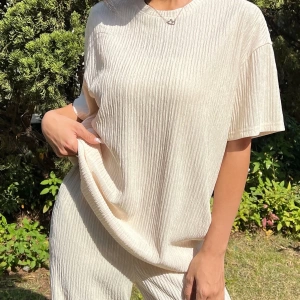 Kadın 2Lİ TAKIM OVERSİZE Trend T-shirt Şort Model 5108
