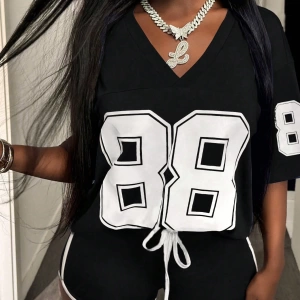 Kadın 2Lİ TAKIM OVERSİZE Trend T-shirt Şort Model 5119
