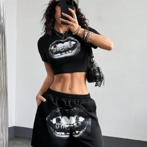 Kadın 2Lİ TAKIM OVERSİZE Trend T-shirt Şort Model 5130