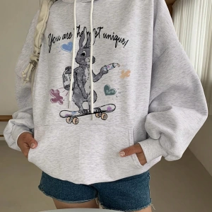 Kadın Basit Baskılı Kapüşonlu Sweatshirt, Siyah, Üç Çeyrek Kollu Üstler Model 5206