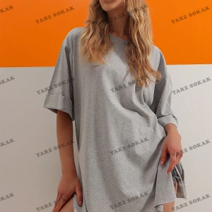 Kadın Beyaz Bisiklet Yaka Duble Kol Oversize Pamuklu Basic T-Shirt